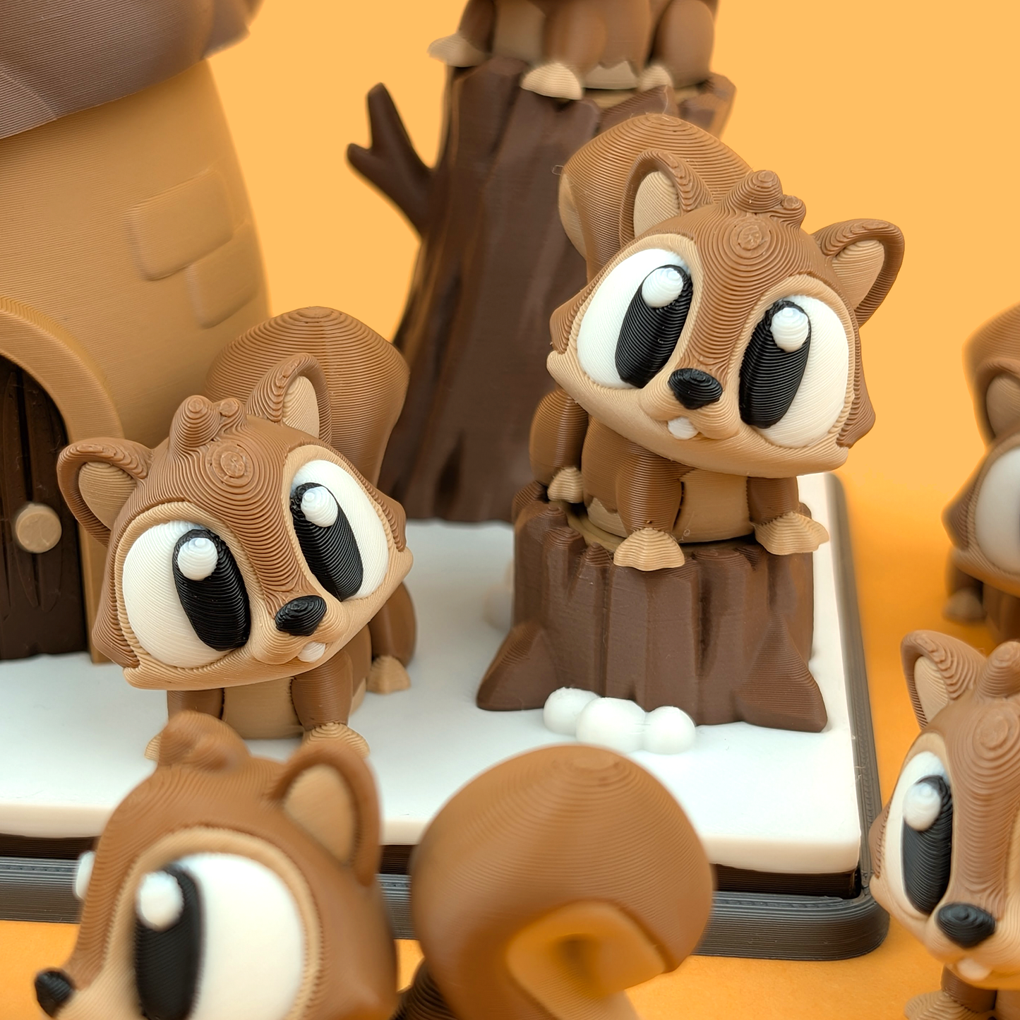 Flexi Squirrel Acorn House Playset